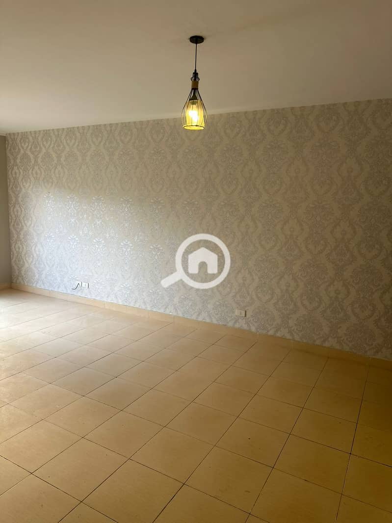 7 7603ad09-07d5-4e03-a183-ac049cb0d173. jpeg