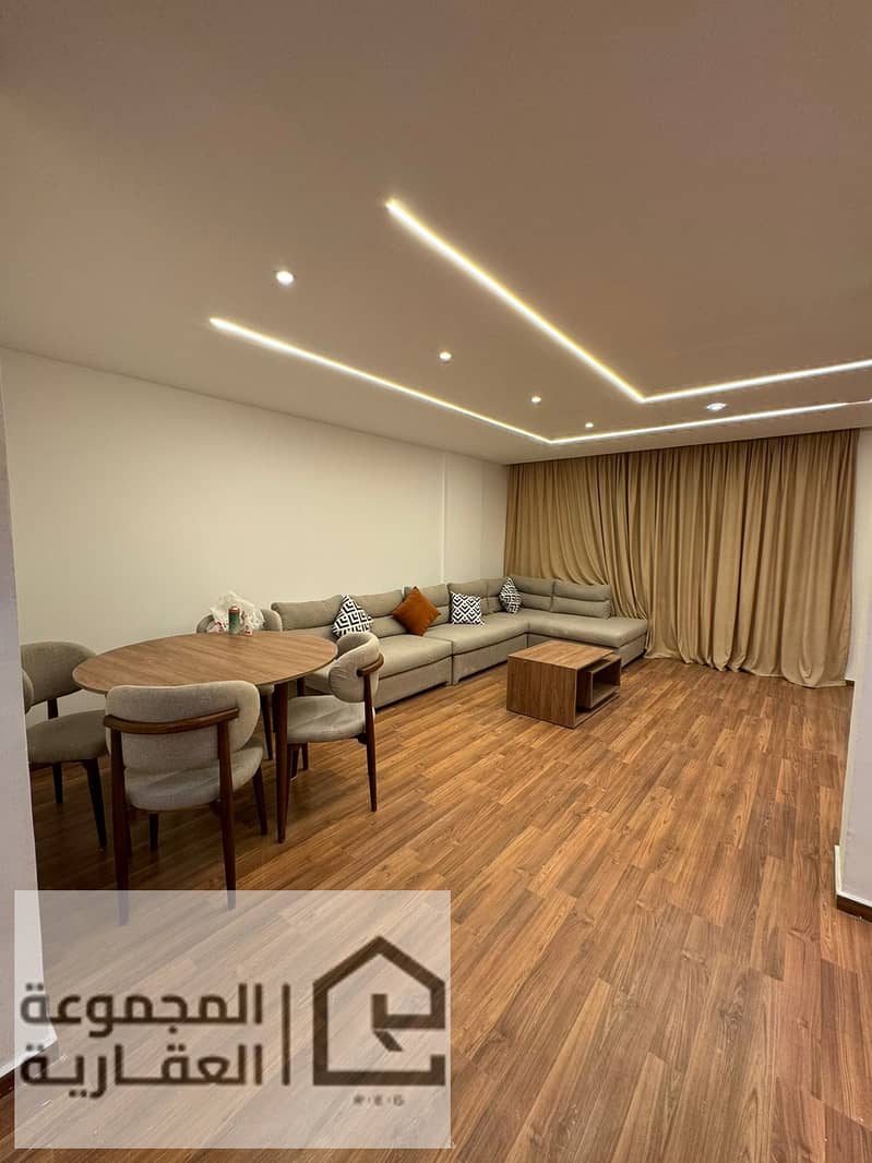 2 cb8b9e8e-e7dd-40a6-abc7-622cd1b073ca. jpg