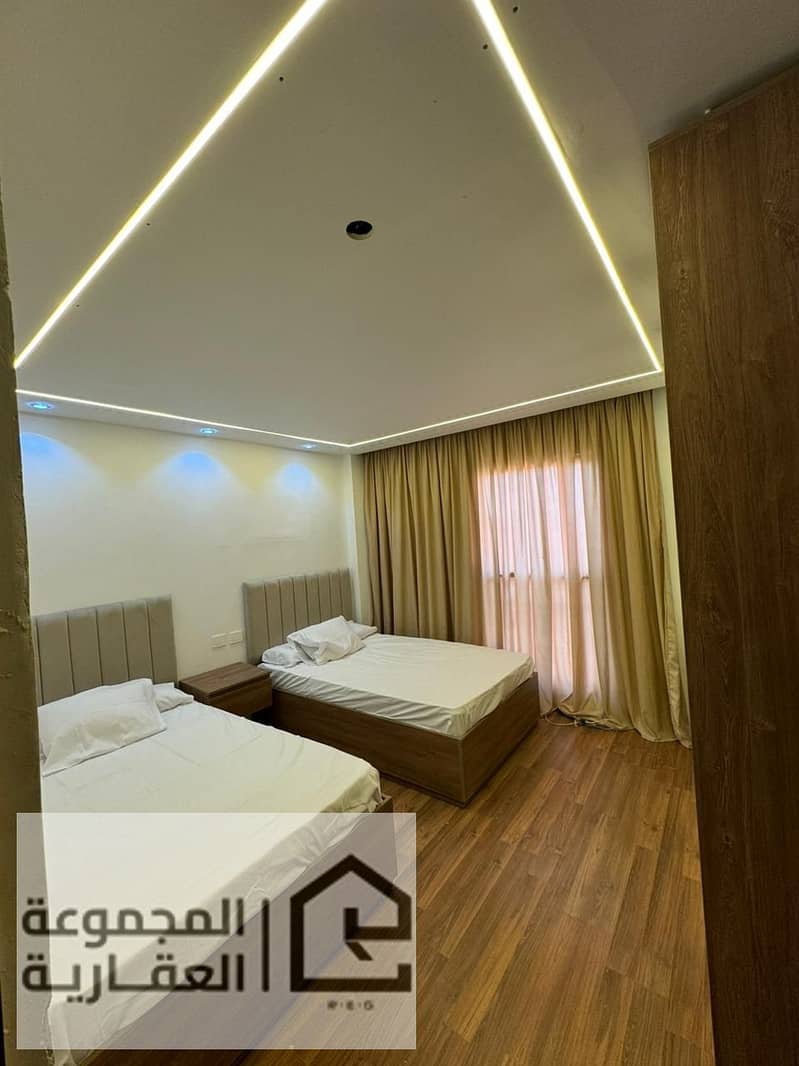 12 d6b9bbf2-14a7-4231-9a09-131cd204f766. jpg