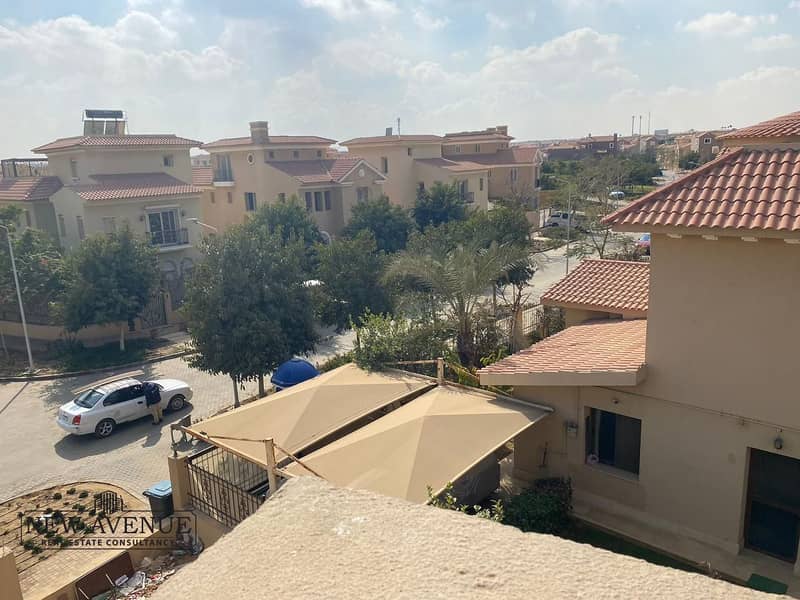 7 c3cf06ef-e63a-4a95-8e23-8144b35cf330. jpg