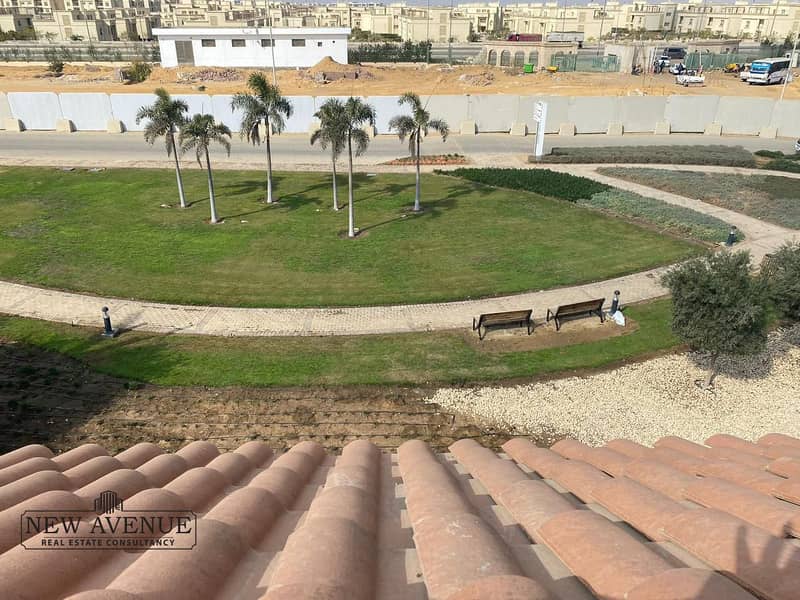 8 d6ecc6c0-b1e0-4d5a-8d8b-d4c394ac98e1. jpg