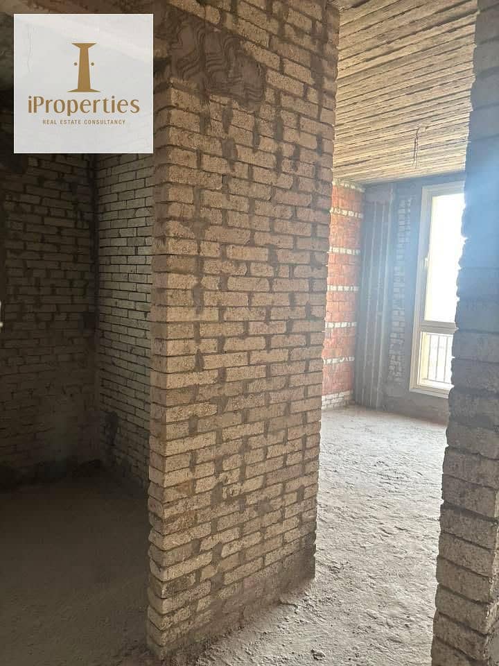 2 5cafbcfb-d05b-4b9d-b21e-9bb4cd52e199. jpeg