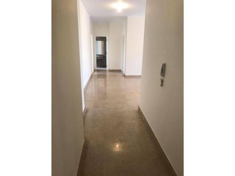 6 d43891ec-4e30-4fb0-a5bd-0c6c761f1ba9. jpg