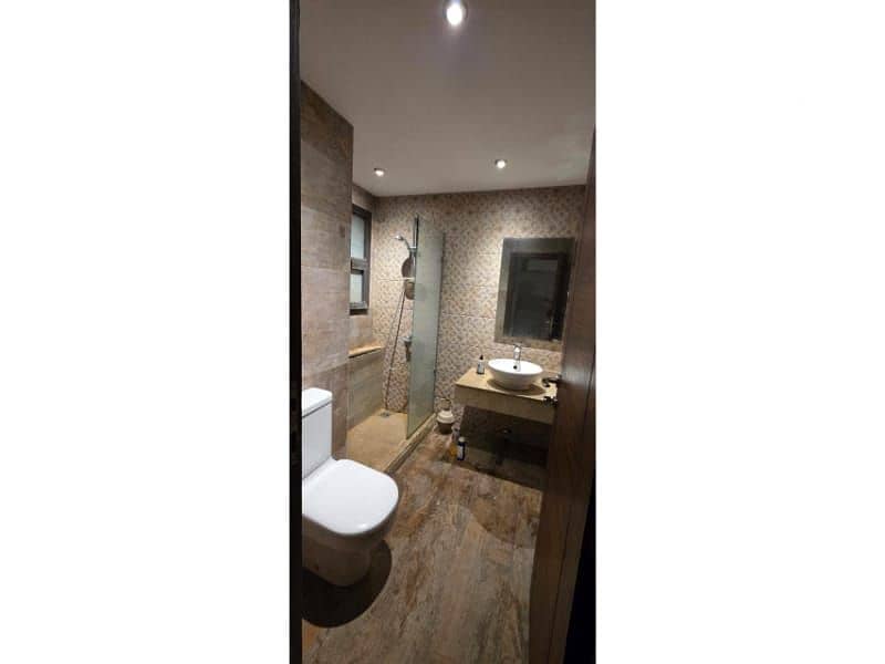 6 3ec662f6-018e-49a6-be97-c4db261602d9. jpg