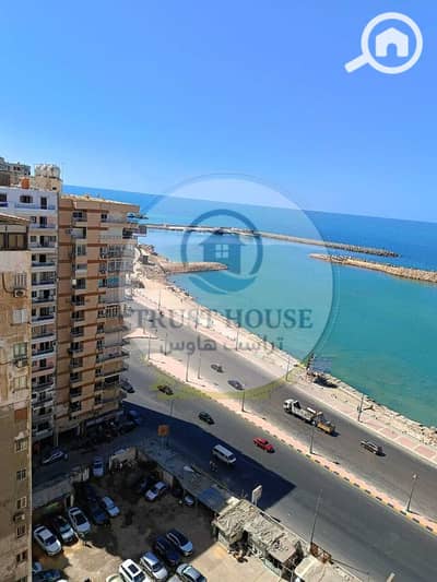 فلیٹ 3 غرف نوم للايجار في لوران، الإسكندرية - WhatsApp Image 2025-10-03 at 16.03. 43 (3). jpeg