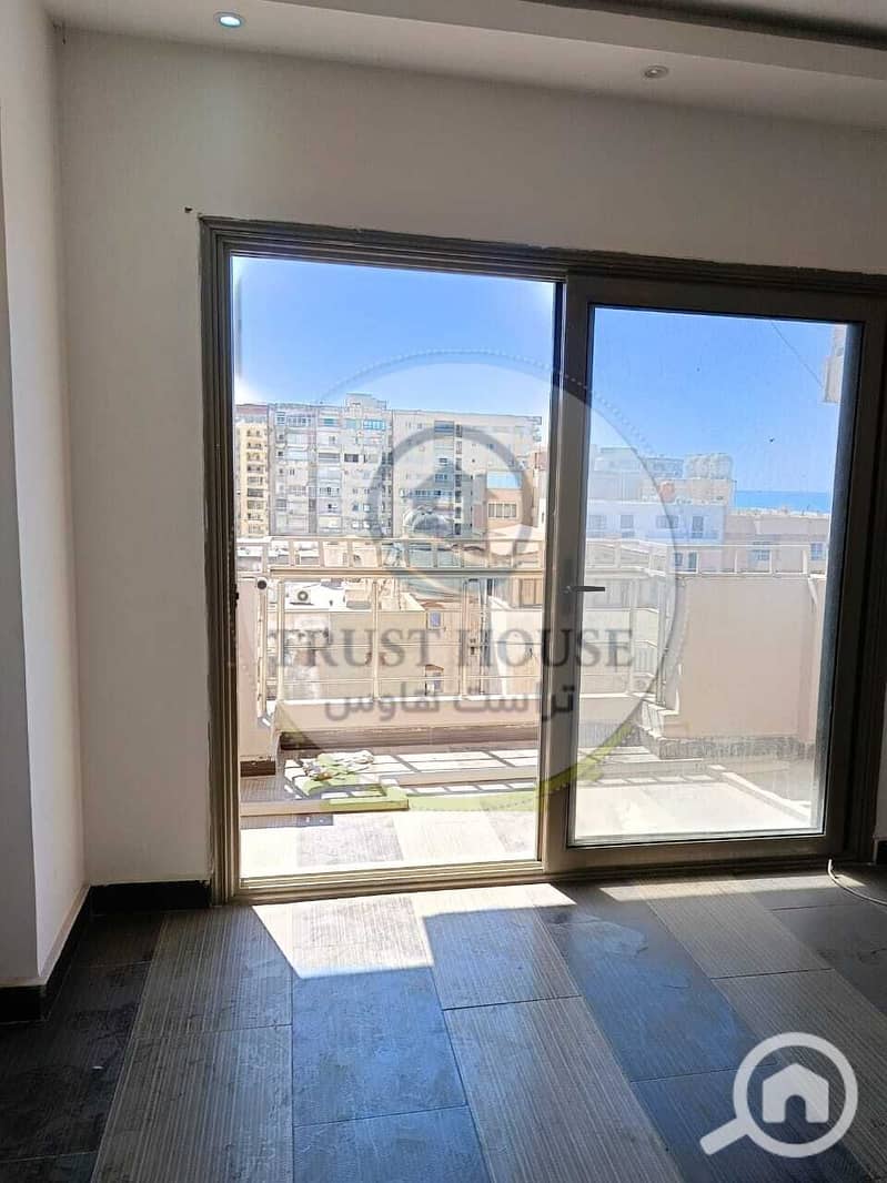 28 WhatsApp Image 2025-10-03 at 16.03. 44 (3). jpeg