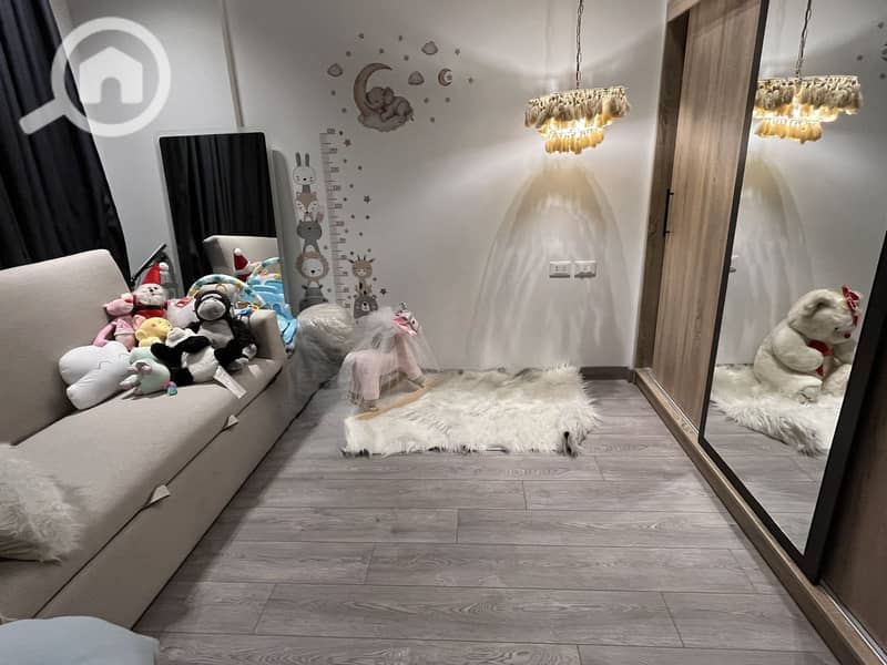 8 9fe1efec-cd40-4ad5-aa10-5b821d10654e. jpg