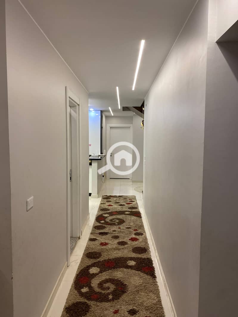 13 eca15b69-c02d-4335-829a-73d8a76e6fbd. jpg