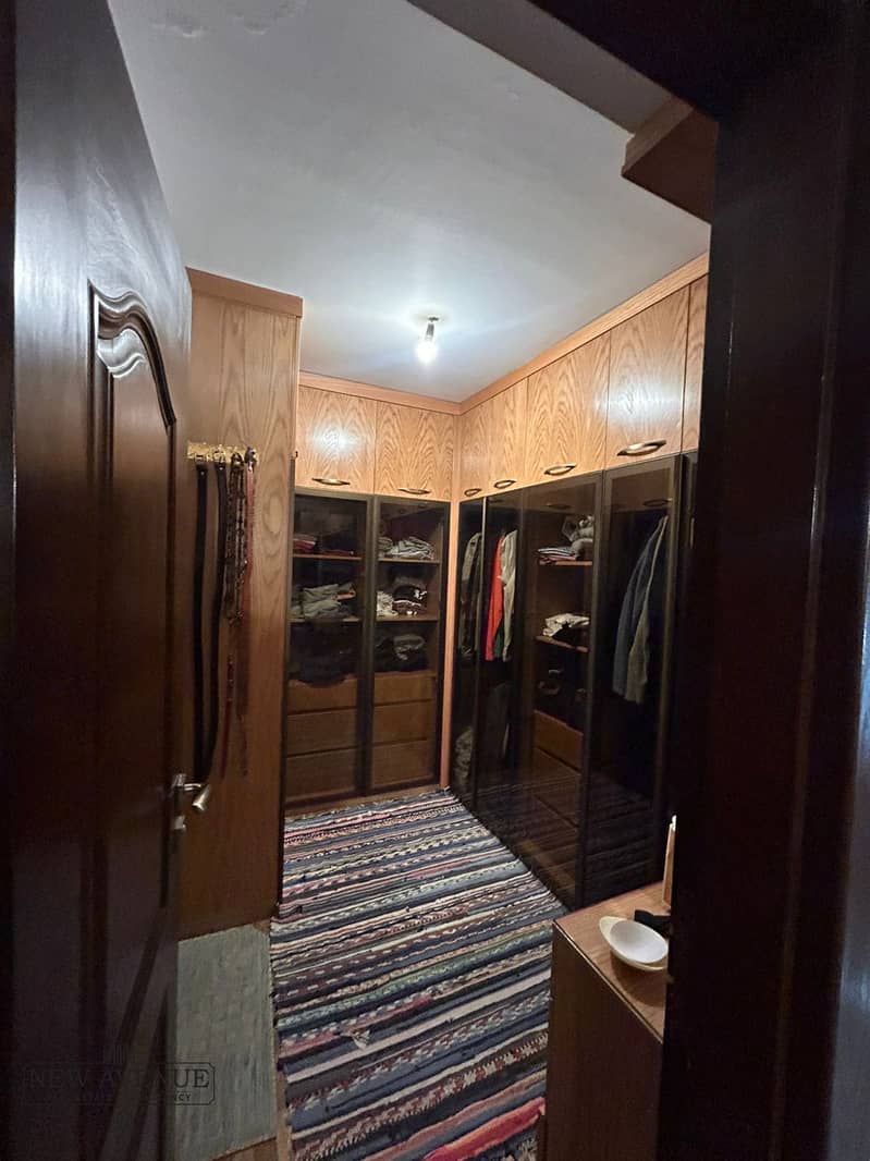 4 fc3c96cb-2cfa-450c-b58f-25bc1e7a8ac8. jpg