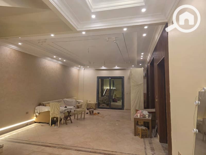 3 bfb67b7e-ad15-4d3b-bf01-3e050f838031. jpg