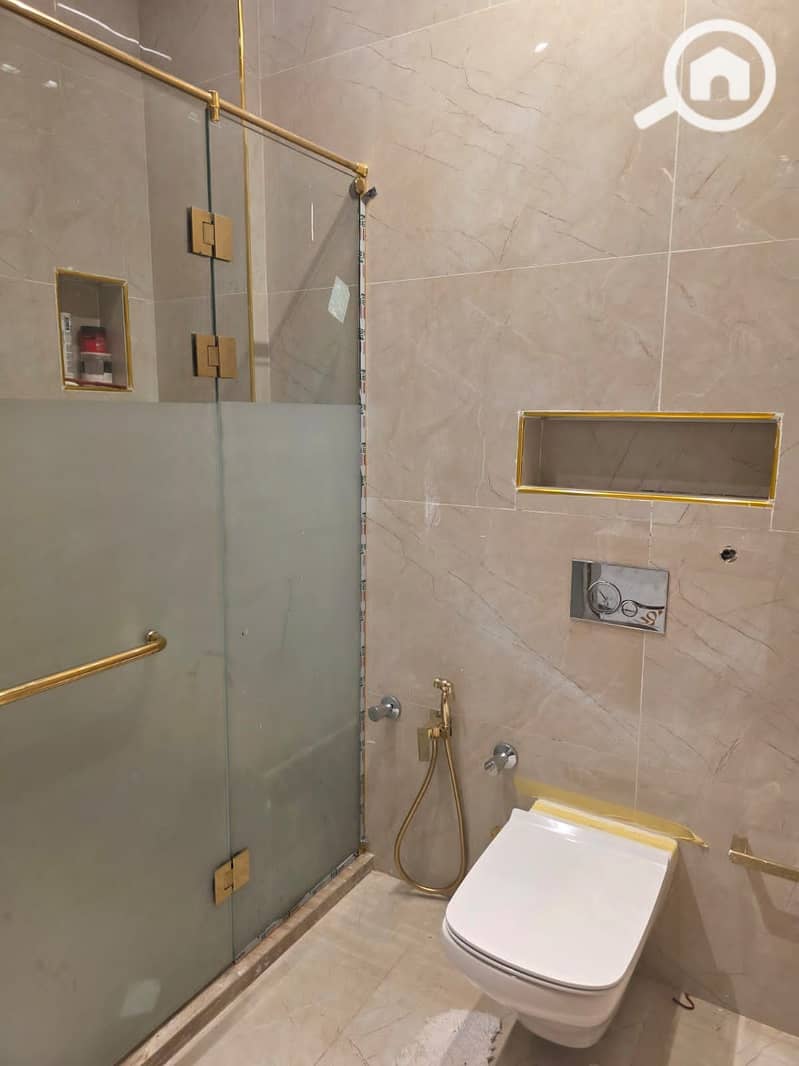 13 d80fb65a-ee88-4309-9593-56b44aa2edc4. jpg