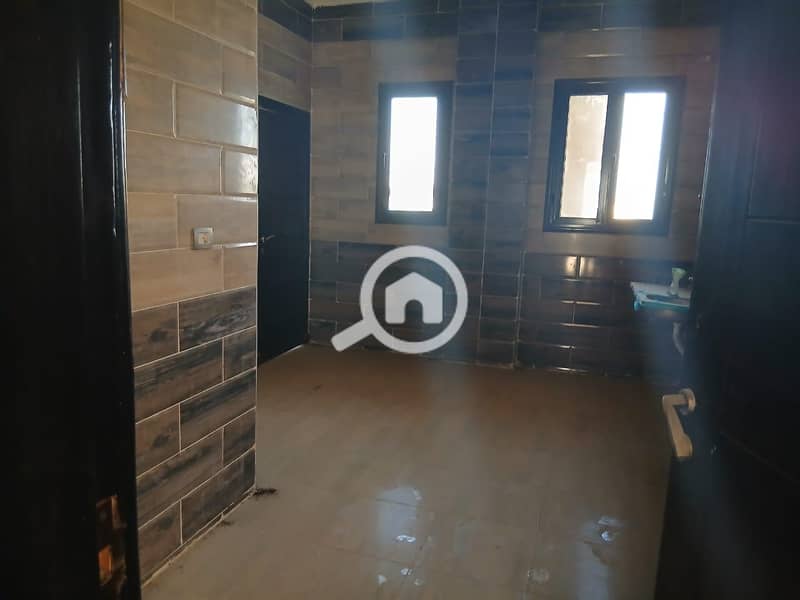 4 WhatsApp Image 2025-12-14 at 13.00. 59_7c946385. jpg