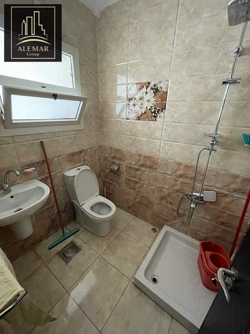 7 d2a56304-73e0-4448-9cba-8df14e7d4d64. jpg