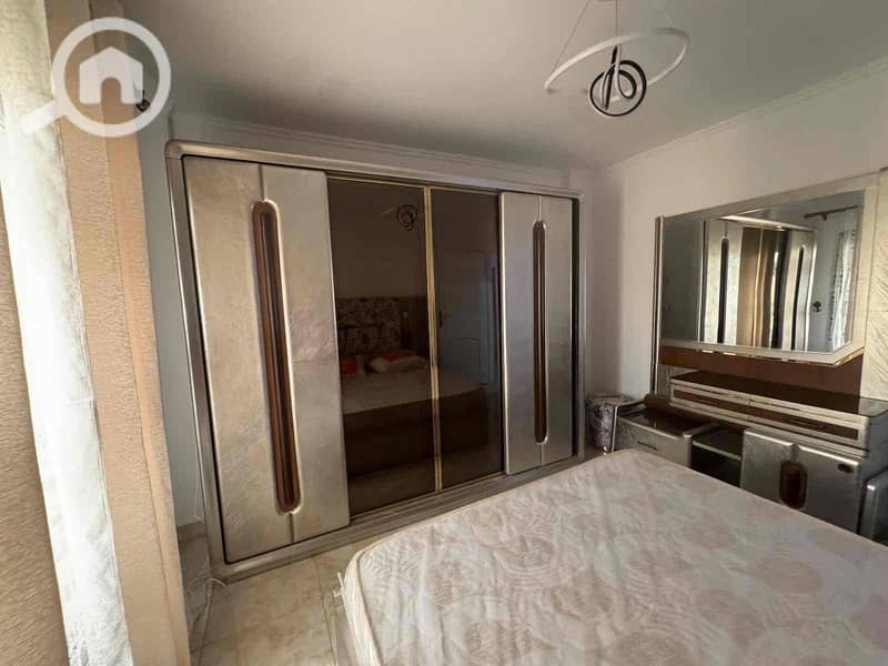 11 174b66d8-c4a2-4836-b45c-a6ee08303973. jpg