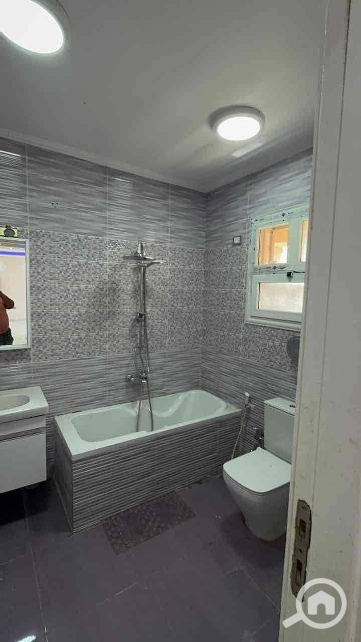 18 8c62bc2a-51d9-4334-b595-841f54140fa6. jpg