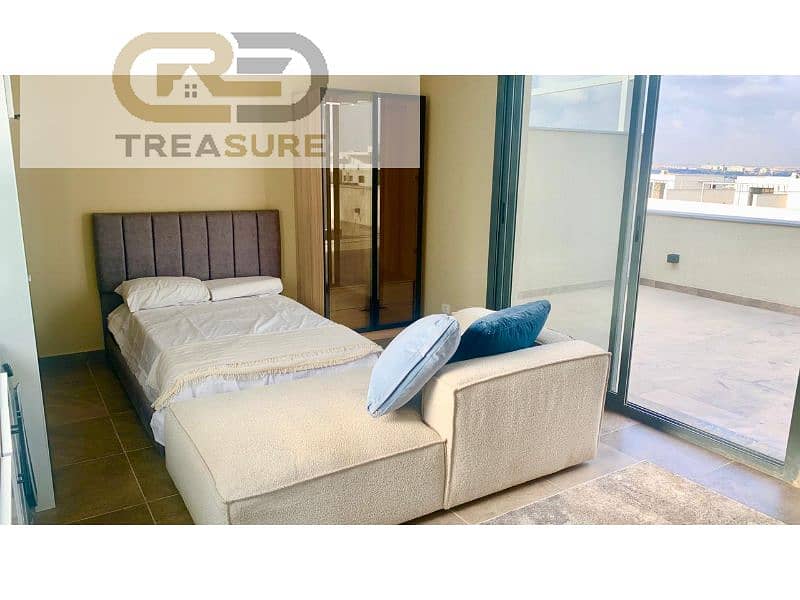 4 WhatsApp Image 2026-01-24 at 4.05. 01 PM. jpg