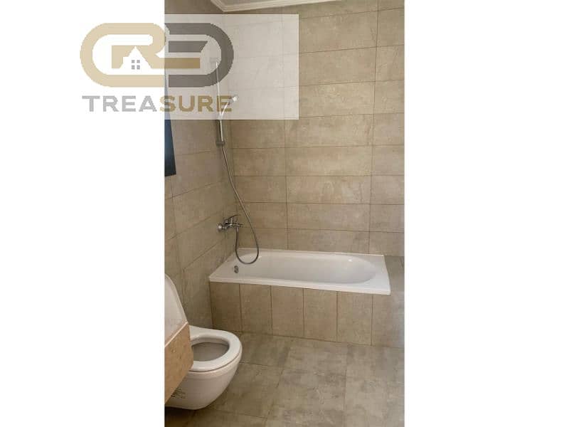 18 WhatsApp Image 2026-01-24 at 4.05. 07 PM. jpg