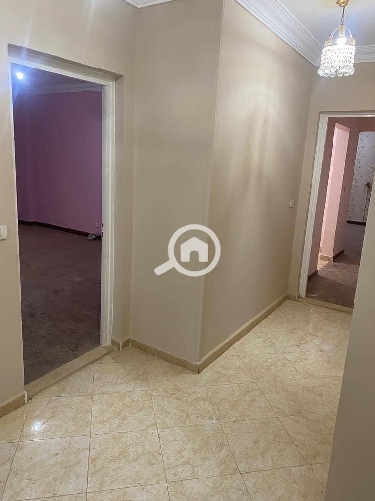 9 c51ead95-bbd3-4be7-acc4-09607c1550ce. jpg