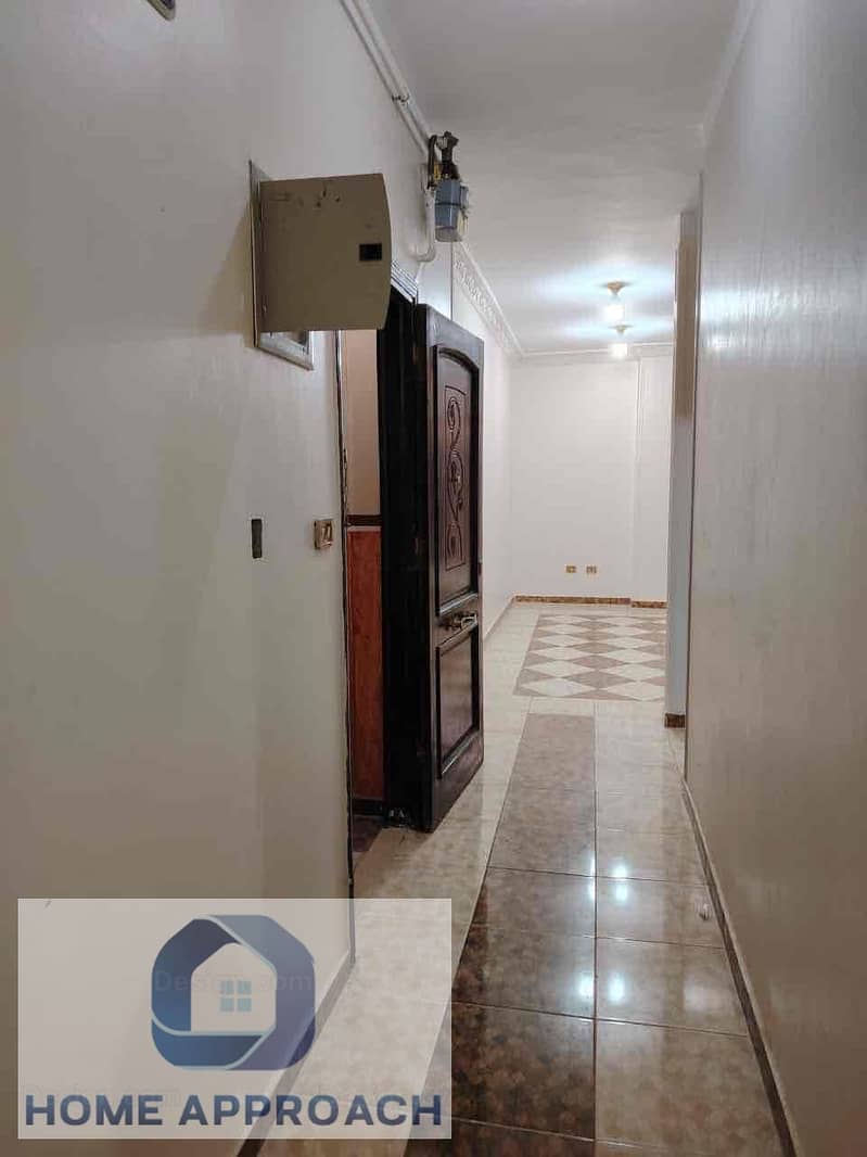 2 af9d4209-3051-4647-a754-0eb7d141d635. jpg