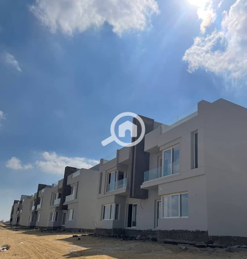 10 WhatsApp Image 2025-10-20 at 13.34. 12_91ff0e33. jpg