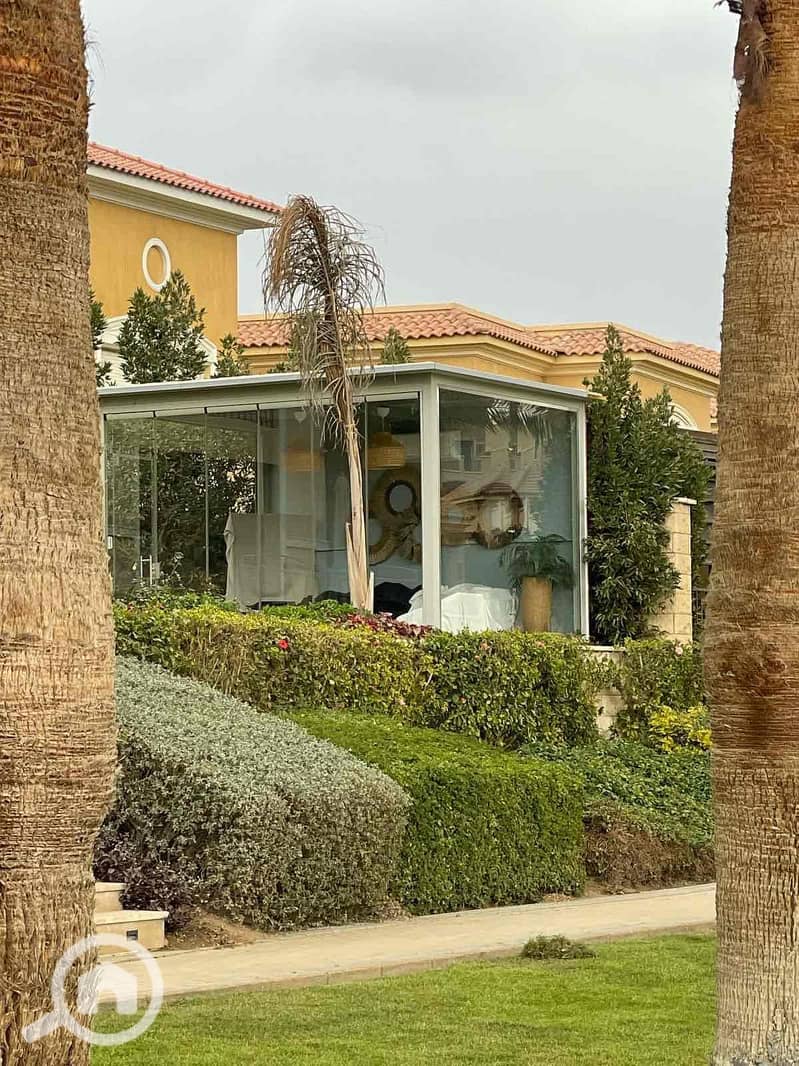 7 62b585b0-6169-48c2-b9f5-655a8f7a46b0. jpg