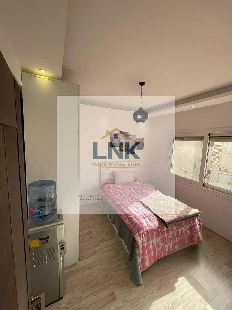 6 731426f0-16e8-4da4-b4c0-0654a5099d46. jpg