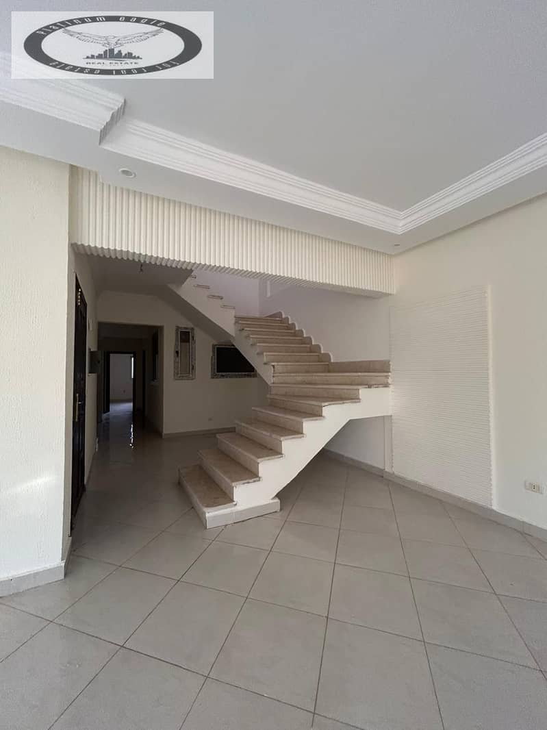 3 b24cde08-addb-45fc-a395-8f2816e8a82c. jpg