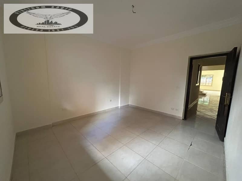 10 00803048-f8b3-4fc3-aaf2-cc49917fe402. jpg