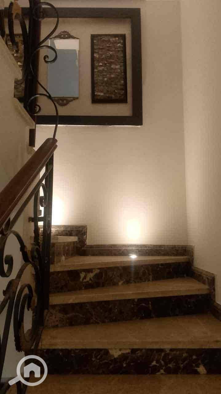 4 1ca33f67-722b-448b-ae16-d01af3bffc8a. jpg