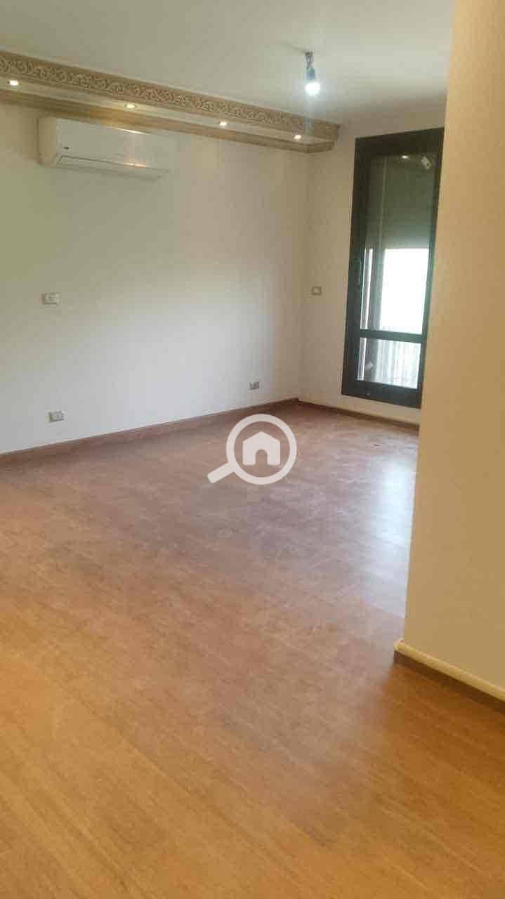 6 1ddbd171-a21b-4d40-9935-7c4cd7152cb6. jpg