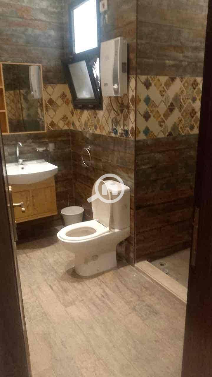 11 9eecf78d-0d11-40f8-ad47-aed89f130573. jpg