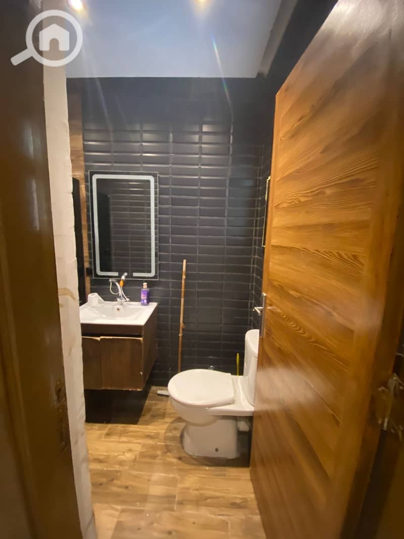 13 76c0d42d-6015-4225-9fa4-7a64228b211c. jpeg