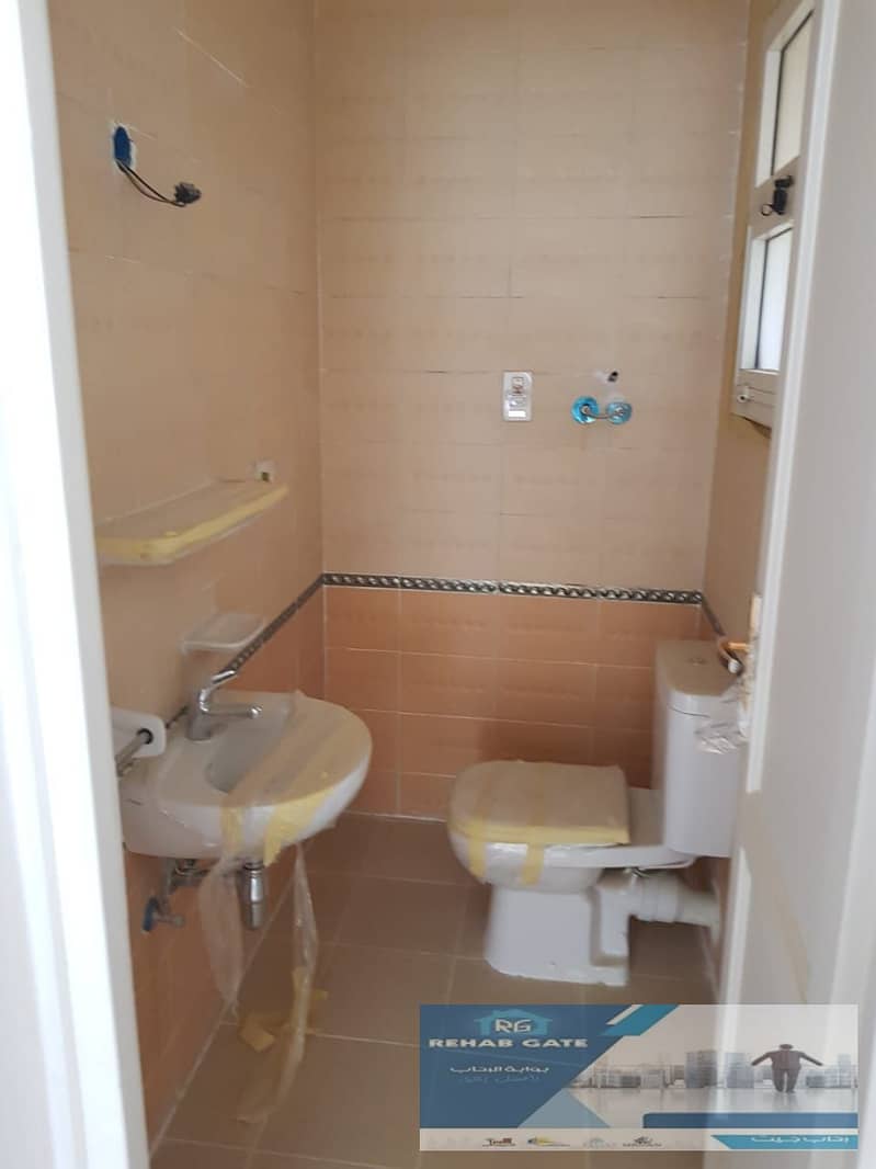 8 3 - Copy (2). jpeg