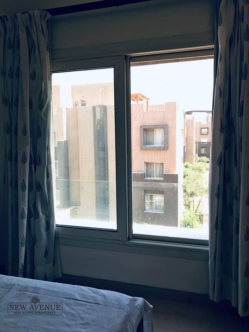 6 4be6dea0-9e5c-4eab-8033-caed83911358. jpg