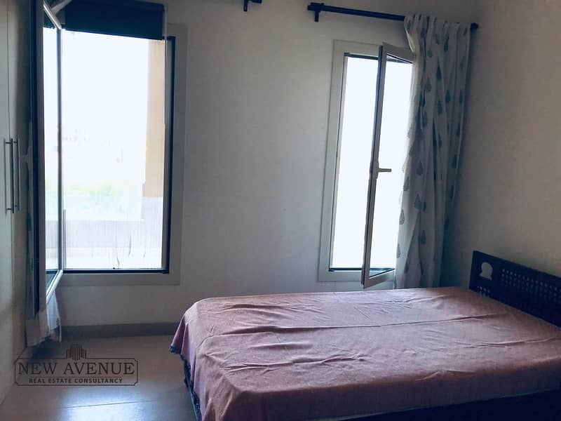 13 f0fd5f96-6b76-40f0-a0e8-8ef2f28dba6e. jpg