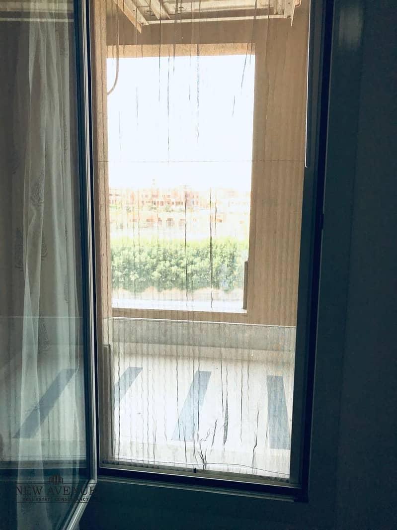 15 9d641c9f-9ff5-44fd-8eab-6684d2824008. jpg