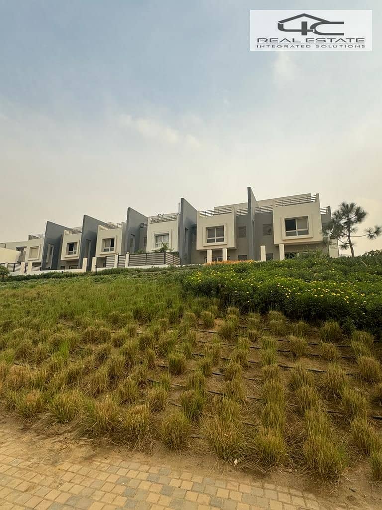 8 WhatsApp Image 2024-01-19 at 3.10. 29 AM (1). jpeg