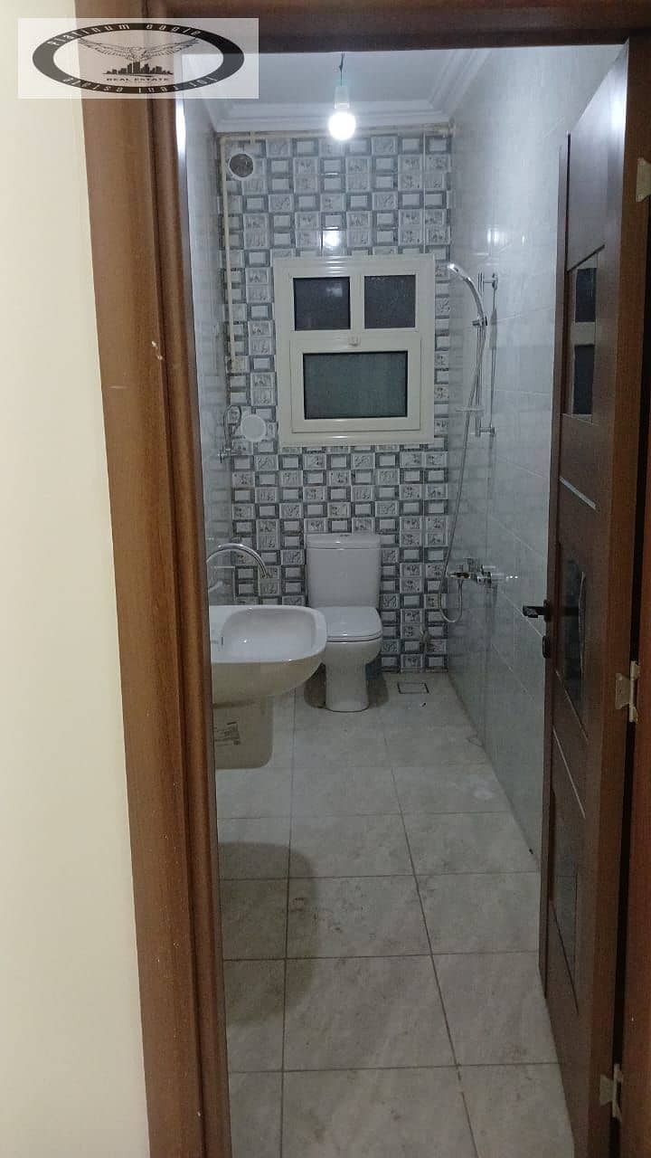 10 fab96bf7-bce2-4a46-8eb4-e5fd98a618cc. jpg