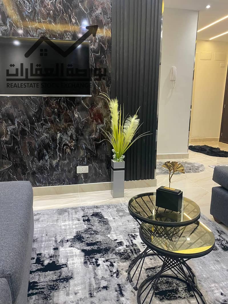 4 9c216e85-0388-40cb-97e1-074e46507119. jpg