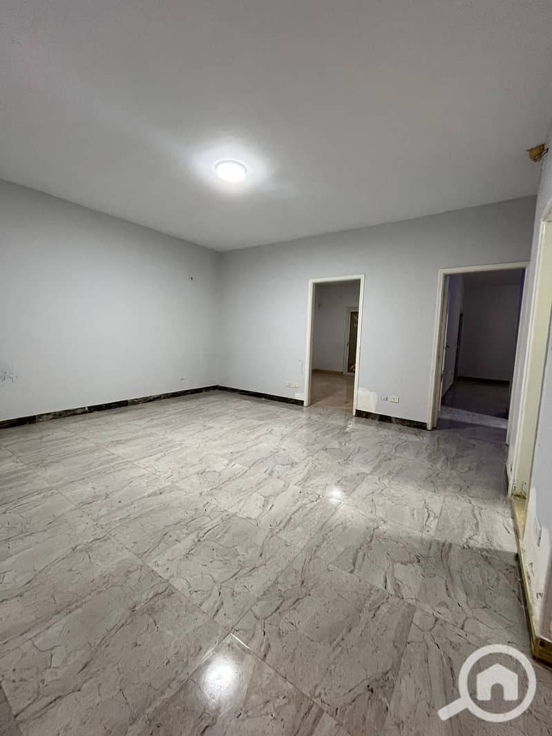 2 5c3a058d-830c-446c-aef1-d539db45f949. jpg