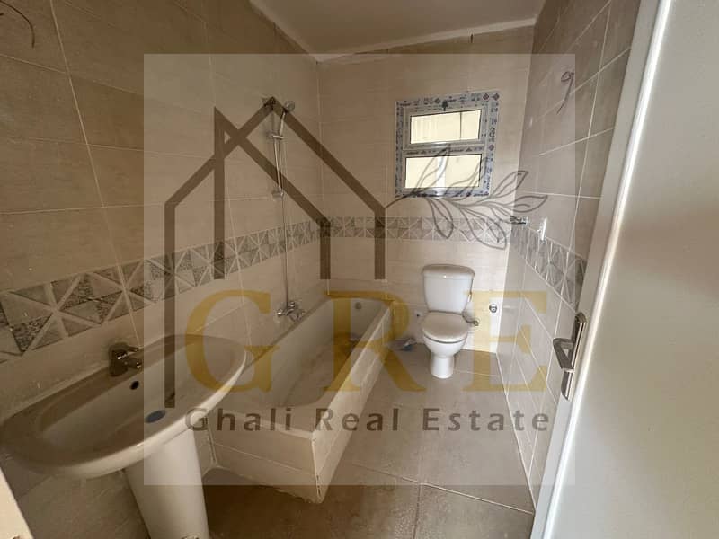 13 fbca5b1e-1593-468e-a3b9-20d531e079da. jpg