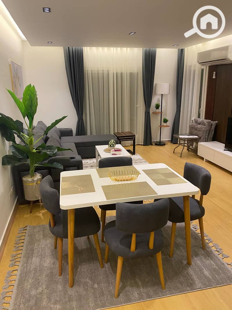 2 68bd01c0-419b-401e-90e3-a65743e6e5f2. jpeg