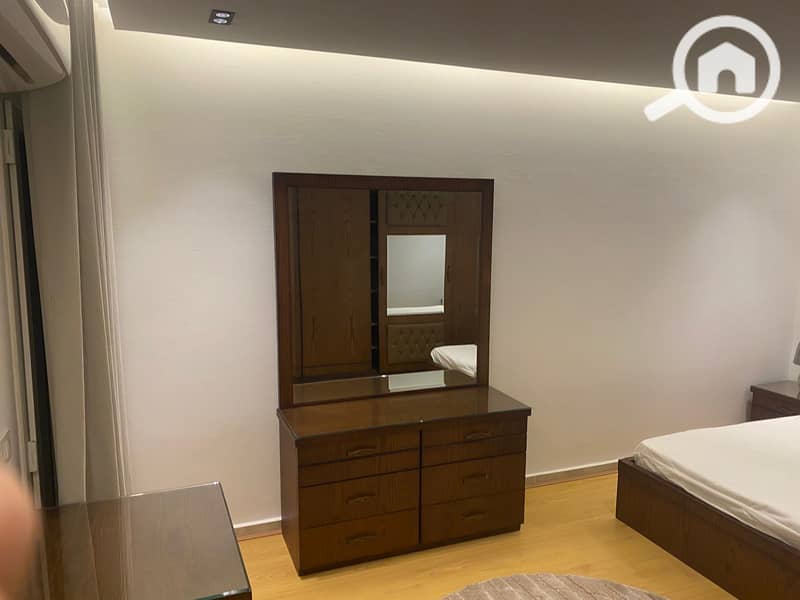 12 c11f3e05-e2c8-42cd-83b3-b05f3f830f0e. jpeg