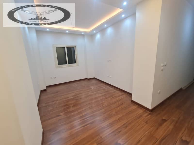 6 d5168385-4ead-4609-9aa7-1427739f4adf. jpg