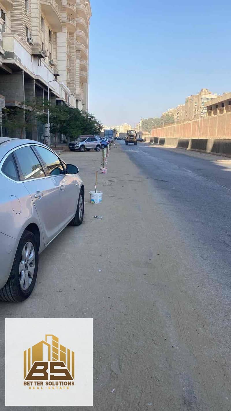 10 529092e9-3b71-4809-a20a-871ae866c9f6. jpg