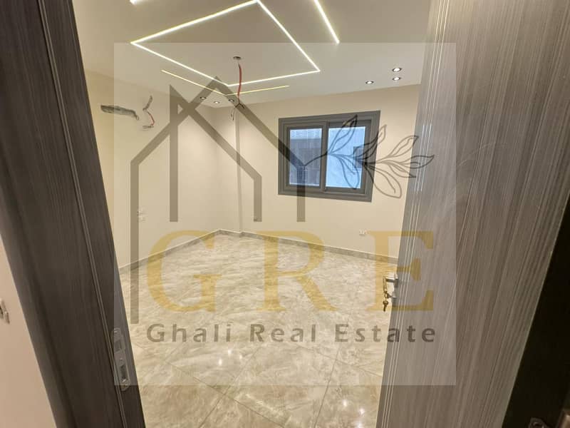 6 57055de7-8f75-427b-89d3-a319822efe56. jpg