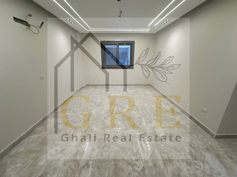 10 a07b46a1-2e10-40e3-b435-c2dd6d58022c. jpg