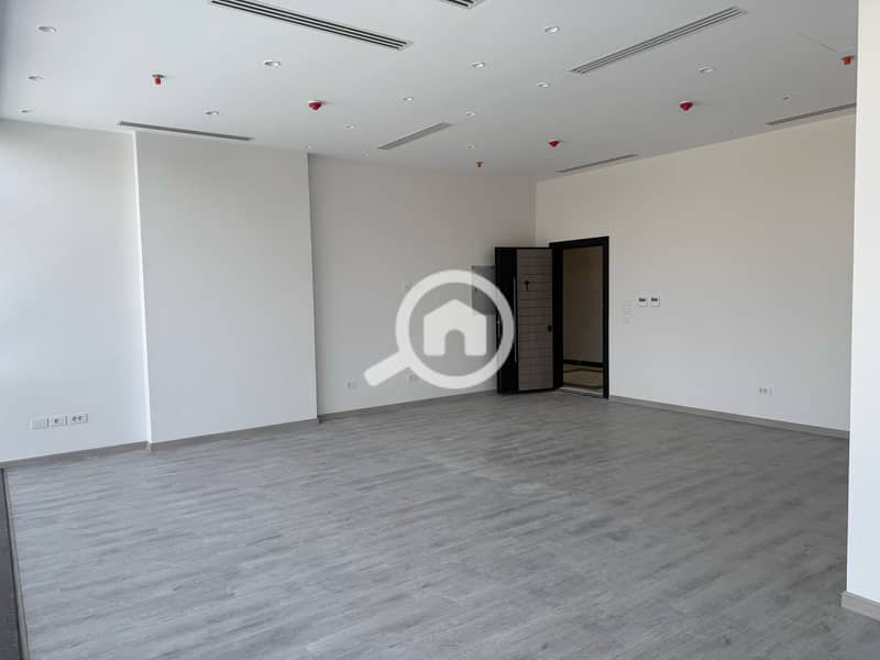 2 WhatsApp Image 2025-04-30 at 2.53. 22 PM. jpeg