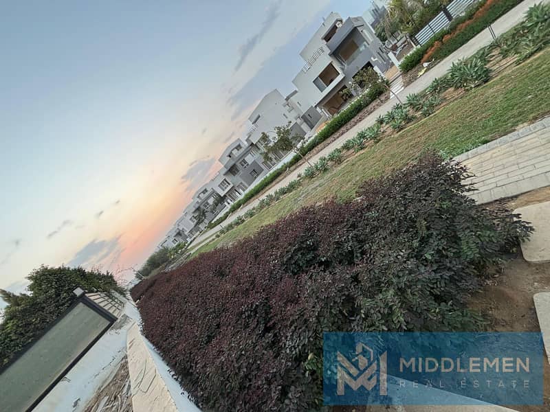 5 d834a700-d11c-4be4-8227-a145f838deb5. jpg