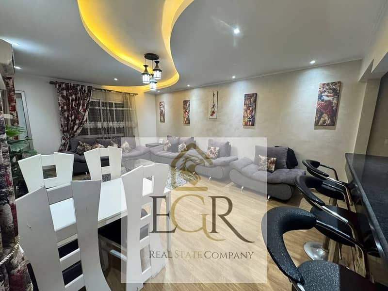 11 621601708_2208095836389900_1996437314529379992_n. jpg